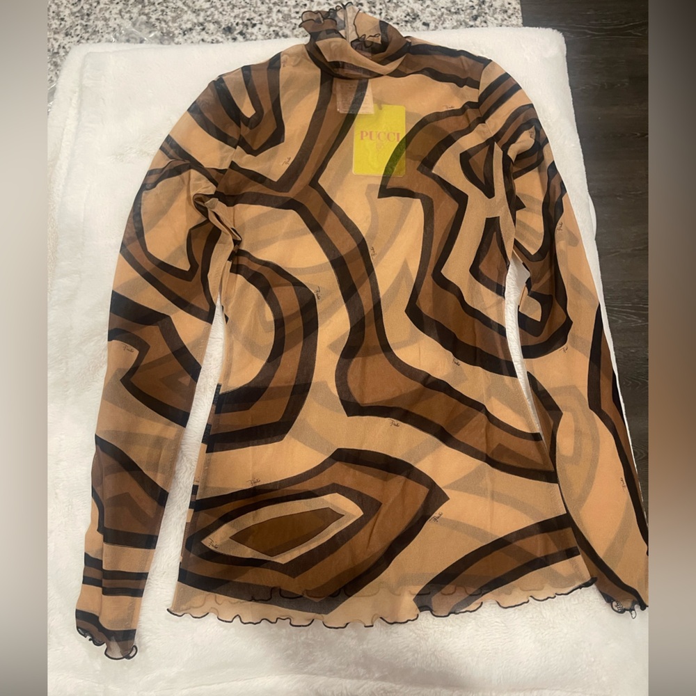 Emilio Pucci Tan and Black Patterned Top